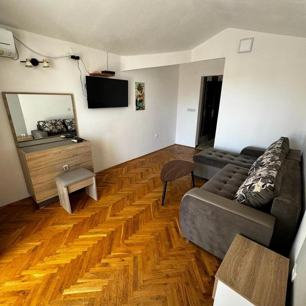 Guesthouse Vila Tamburic Bečići Zewnętrze zdjęcie