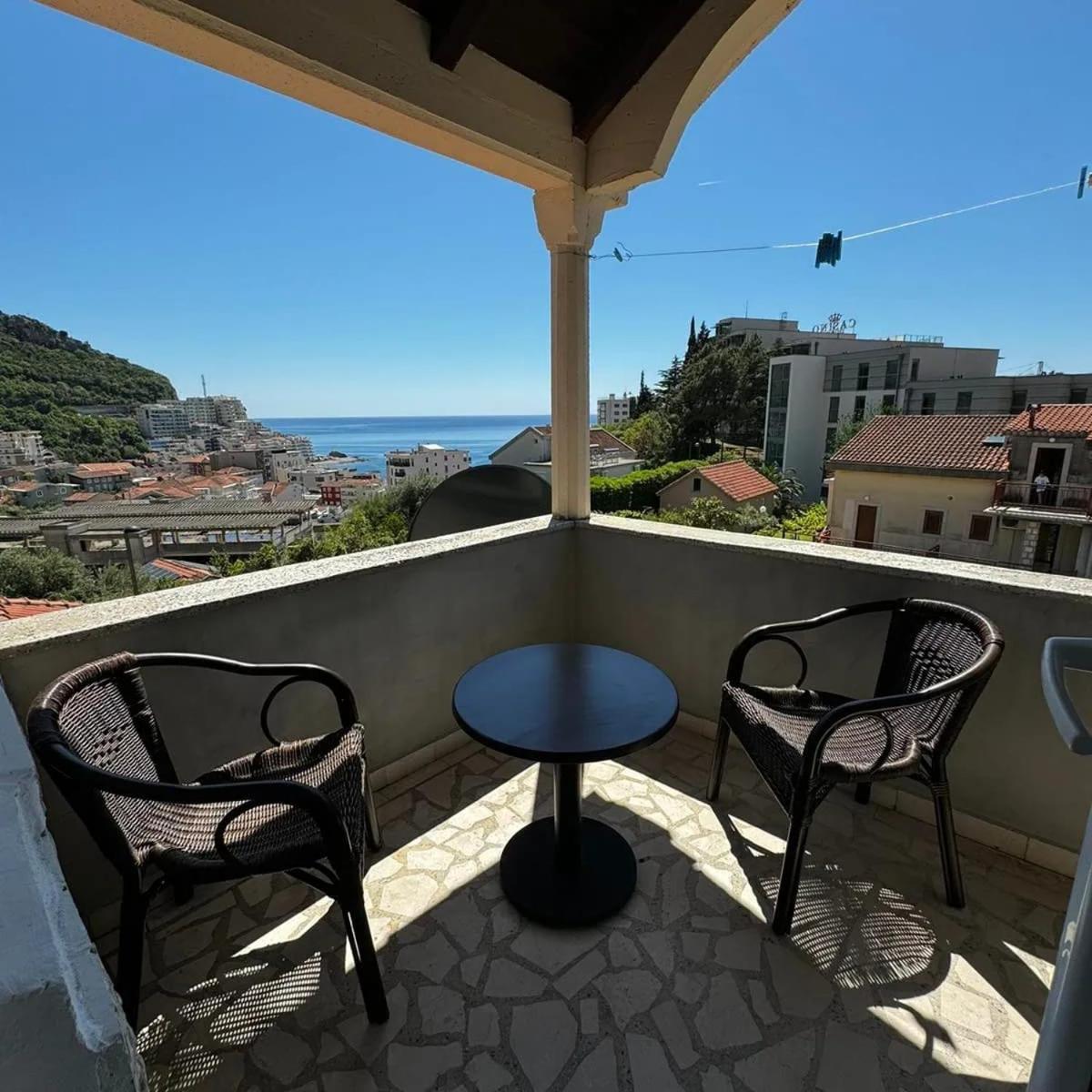 Guesthouse Vila Tamburic Bečići Zewnętrze zdjęcie