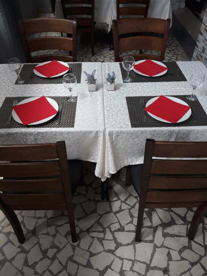 Guesthouse Vila Tamburic Bečići Zewnętrze zdjęcie